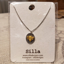Load image into Gallery viewer, Bee Necklace