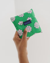 Load image into Gallery viewer, Baggu Standard Bag Green Daisy