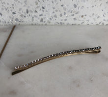 Load image into Gallery viewer, Crystal Detail Hair Pin