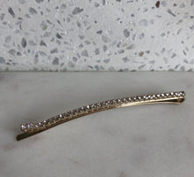Load image into Gallery viewer, Crystal Detail Hair Pin