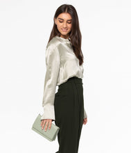 Load image into Gallery viewer, Bee Crossbody Bag - Amethyst