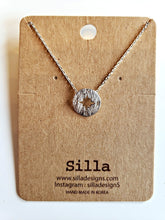 Load image into Gallery viewer, Compass Necklace